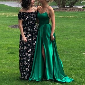 Beautiful Sherri Hill gown